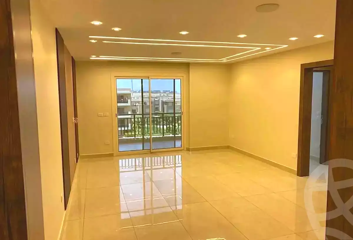 https://aqarmap.com.eg/ar/listing/7269989-for-sale-cairo-new-cairo-compounds-mountain-view1-1-compound