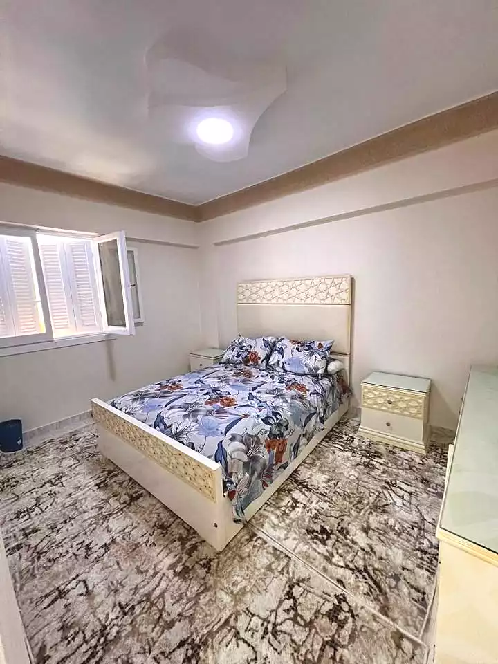https://aqarmap.com.eg/ar/listing/7270139-for-sale-alexandria-al-agamy-shataa-el-nakheel