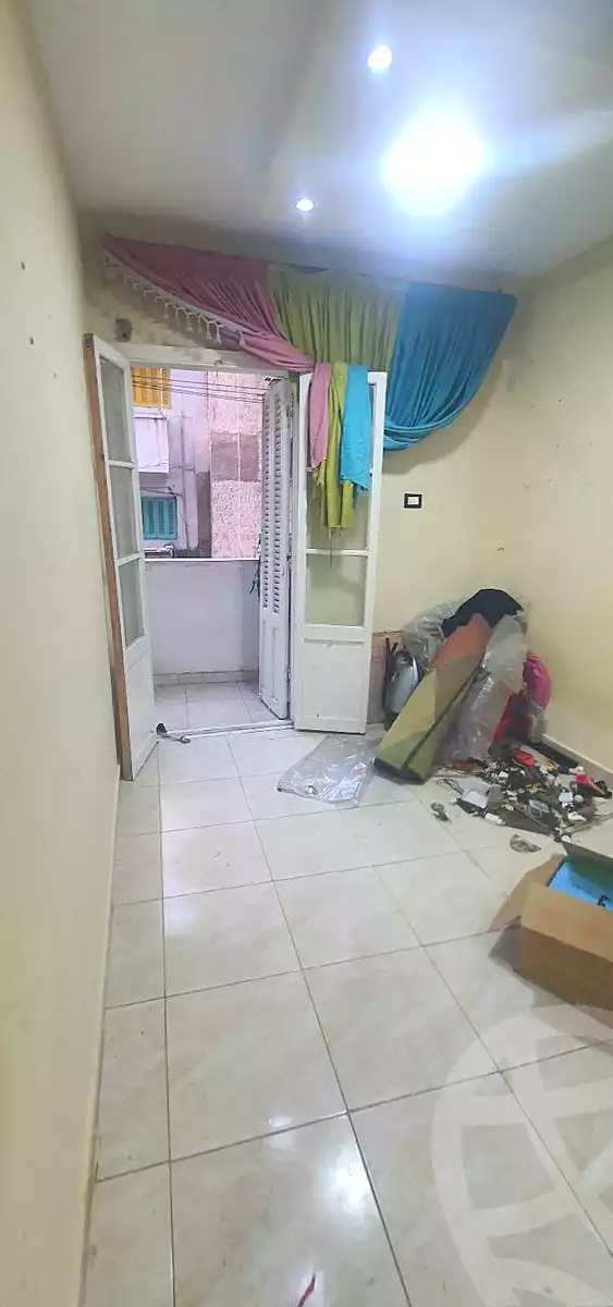https://aqarmap.com.eg/ar/listing/7270142-for-sale-alexandria-el-asafra-shr-45