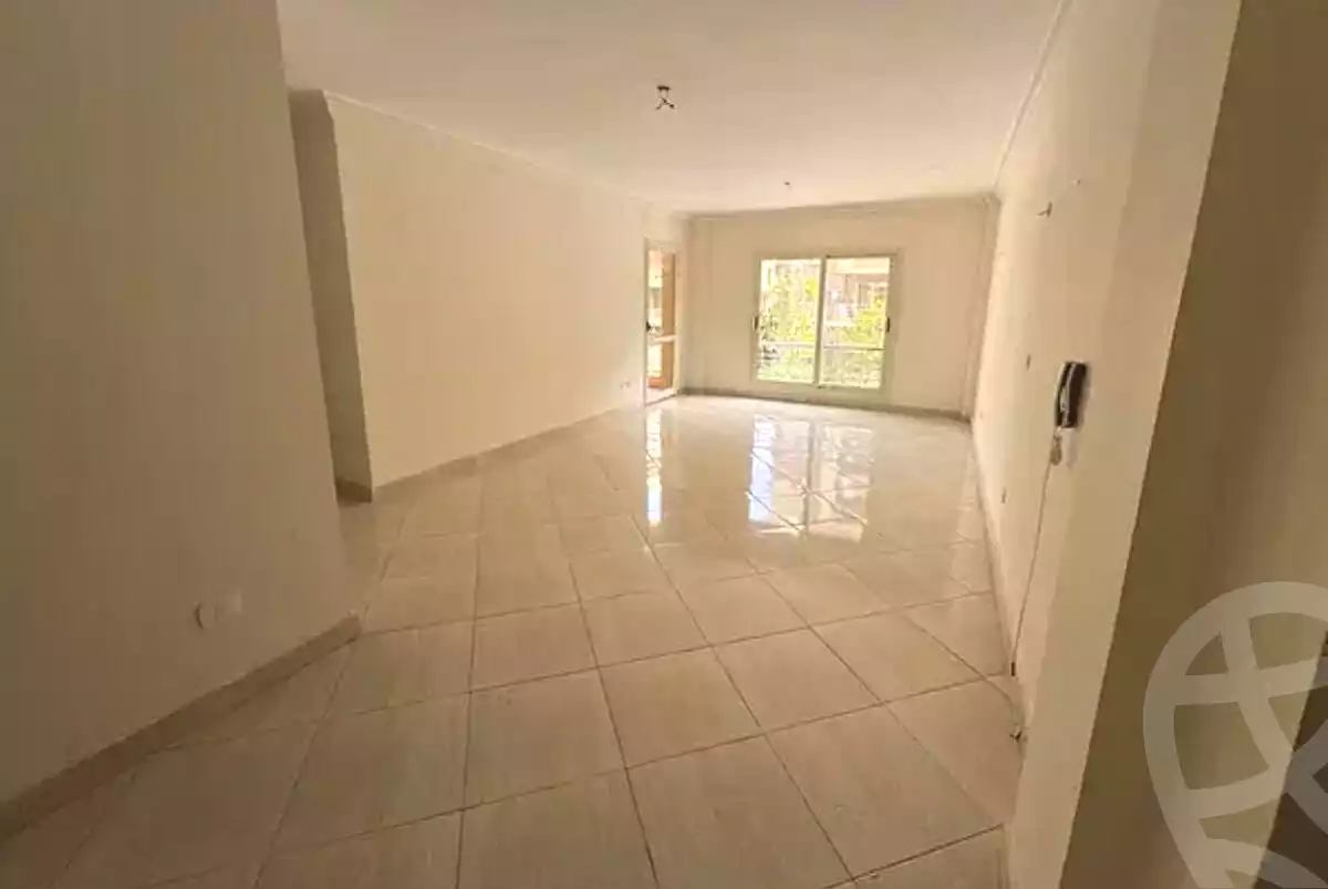 https://aqarmap.com.eg/ar/listing/7270149-for-sale-cairo-new-cairo-compounds-dar-misr-el-koronfel