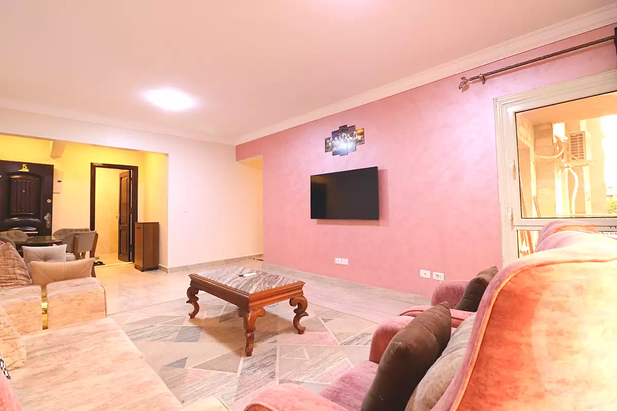 https://aqarmap.com.eg/ar/listing/7270204-for-rent-cairo-el-sheikh-zayed-city-compounds-jn-zyd