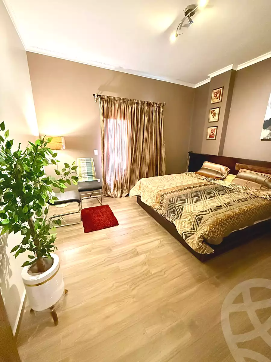 https://aqarmap.com.eg/ar/listing/7270297-for-rent-cairo-new-cairo-first-settlement-mhwr-mstfy-kml