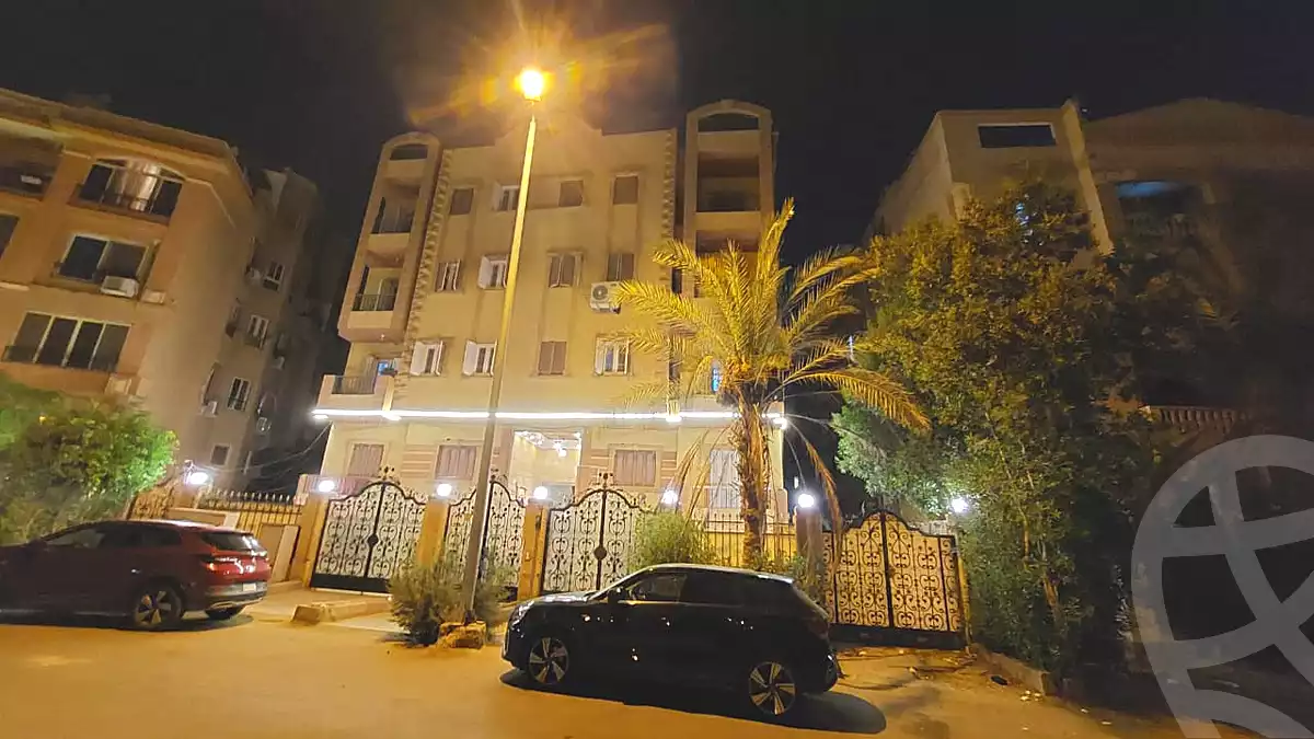 https://aqarmap.com.eg/en/listing/7270441-for-rent-cairo-el-sheikh-zayed-city-el-hay-elasher-street-100