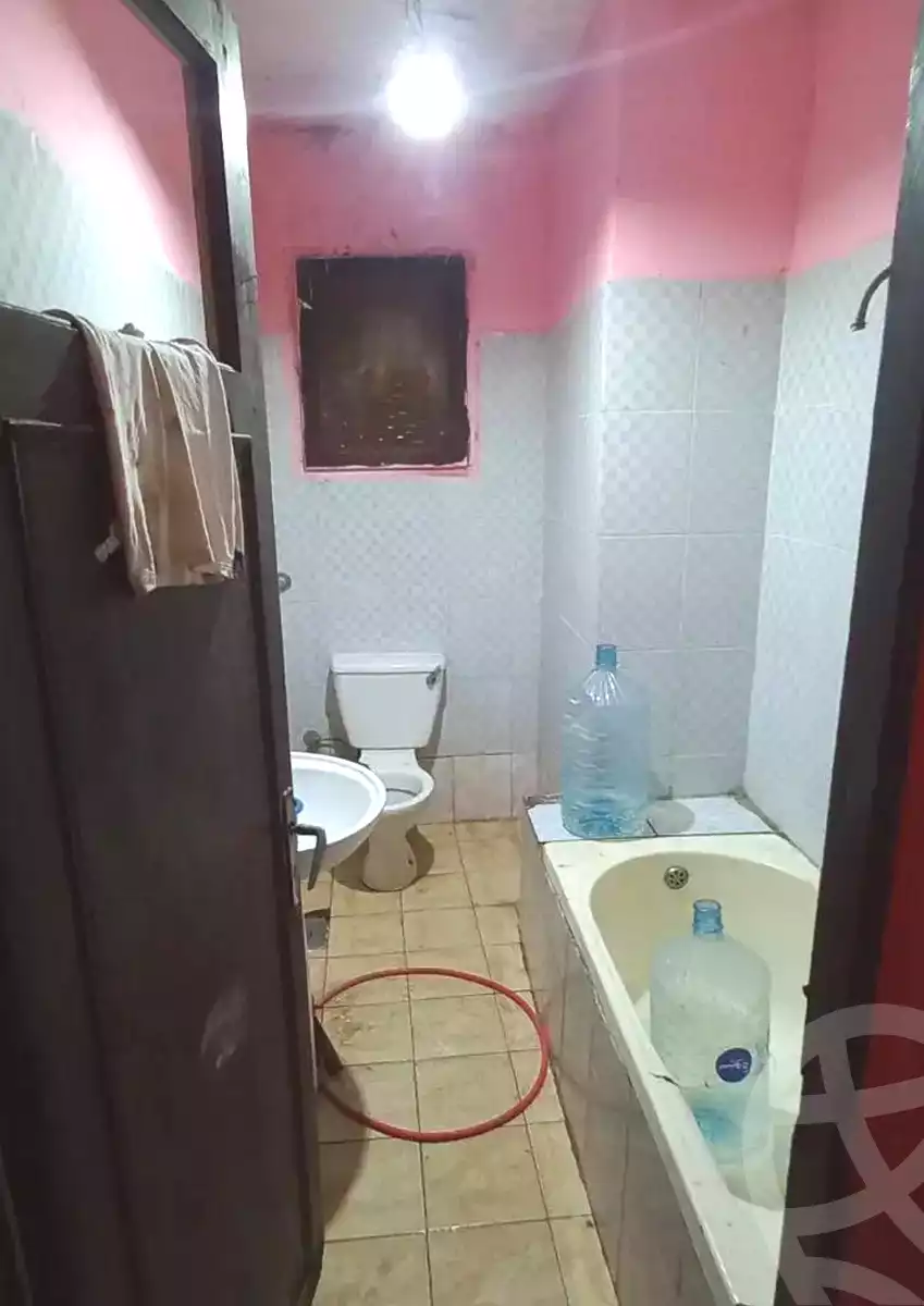 https://aqarmap.com.eg/ar/listing/7270539-for-sale-alexandria-al-agamy-el-hanouvel-al-haded-we-al-soulb-st