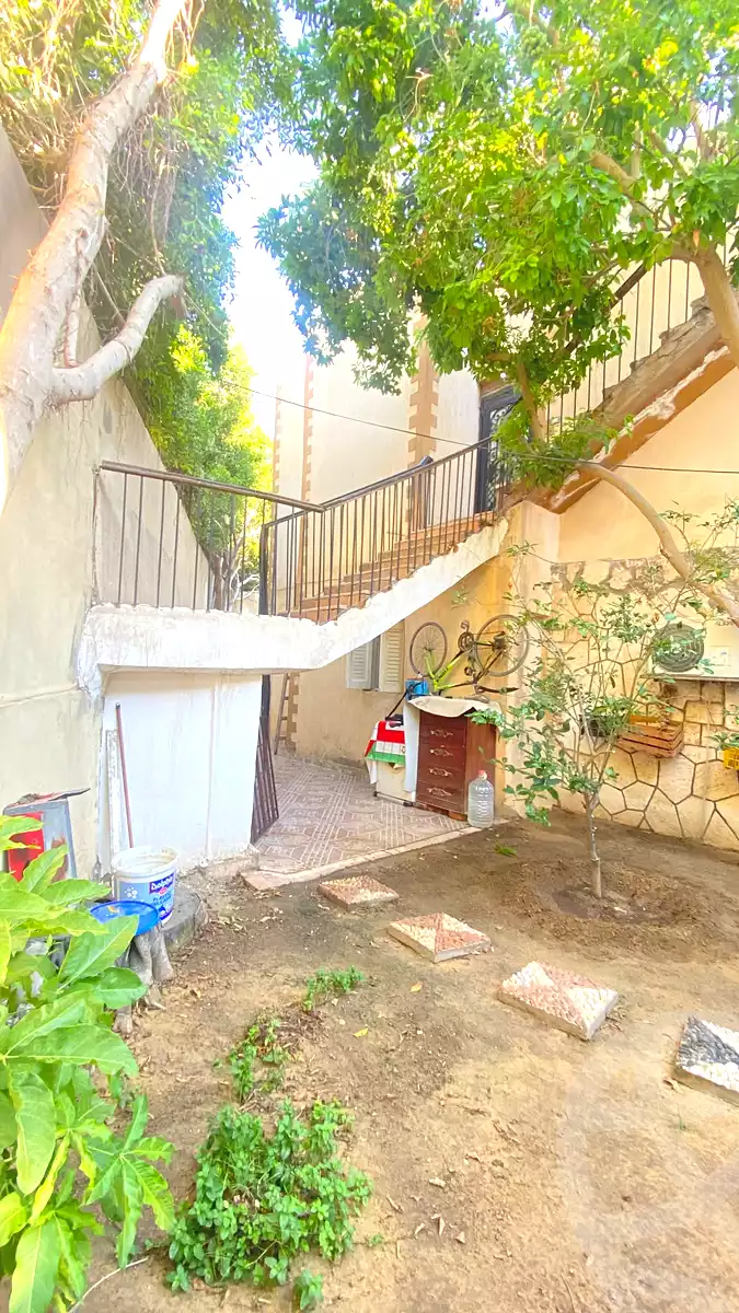 https://aqarmap.com.eg/en/listing/7270563-for-sale-alexandria-al-agamy-lbytsh-el-hanafeya-st
