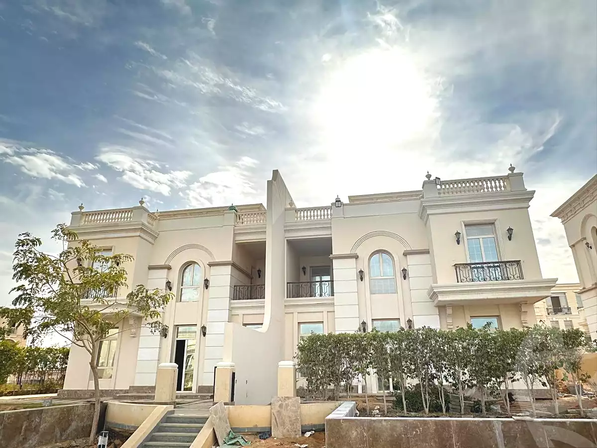 https://aqarmap.com.eg/en/listing/7270542-for-sale-cairo-new-administrative-capital-r5-granville-compound-founders