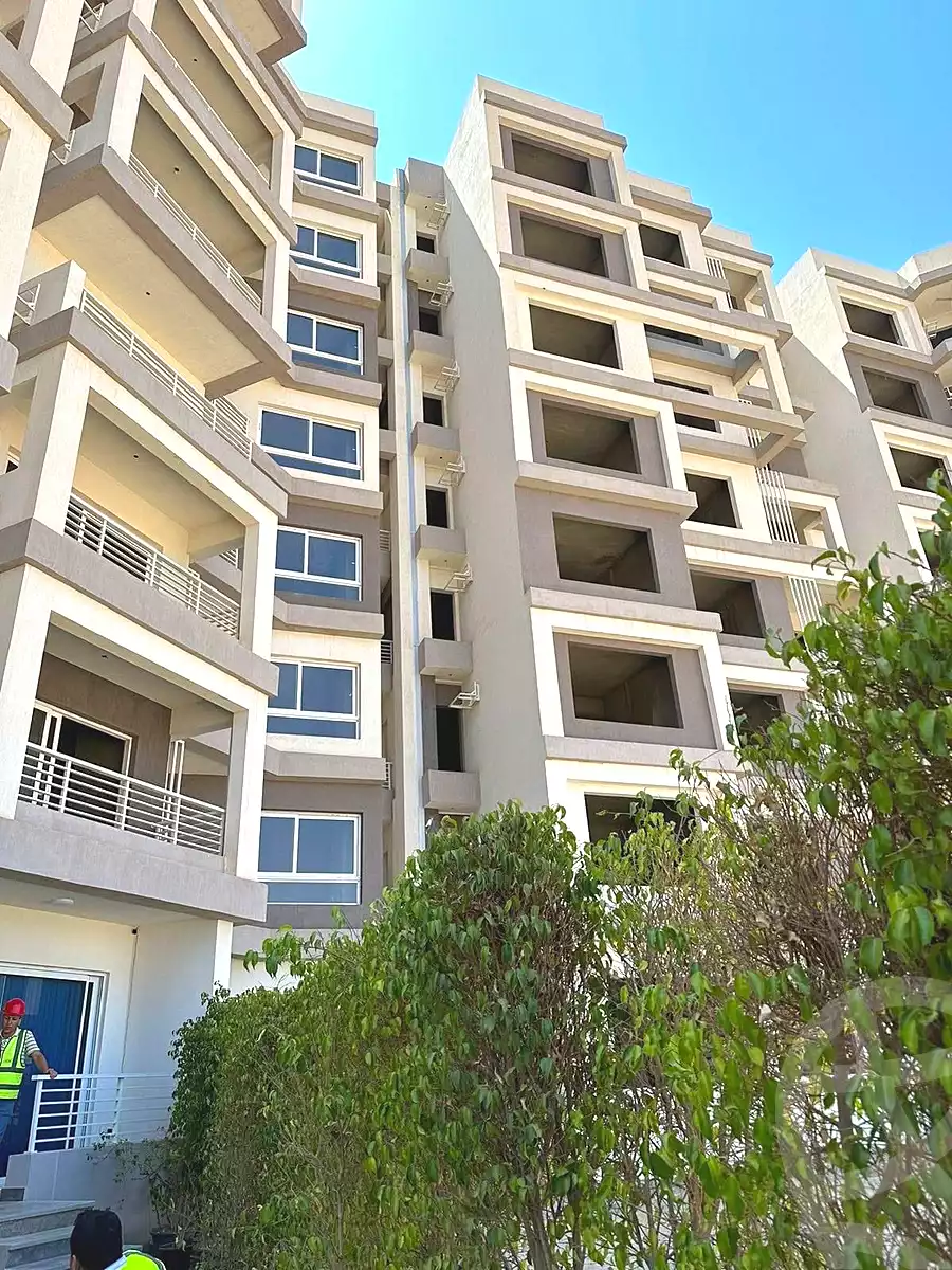 https://aqarmap.com.eg/ar/listing/7270603-for-sale-cairo-new-administrative-capital-r7-entrada