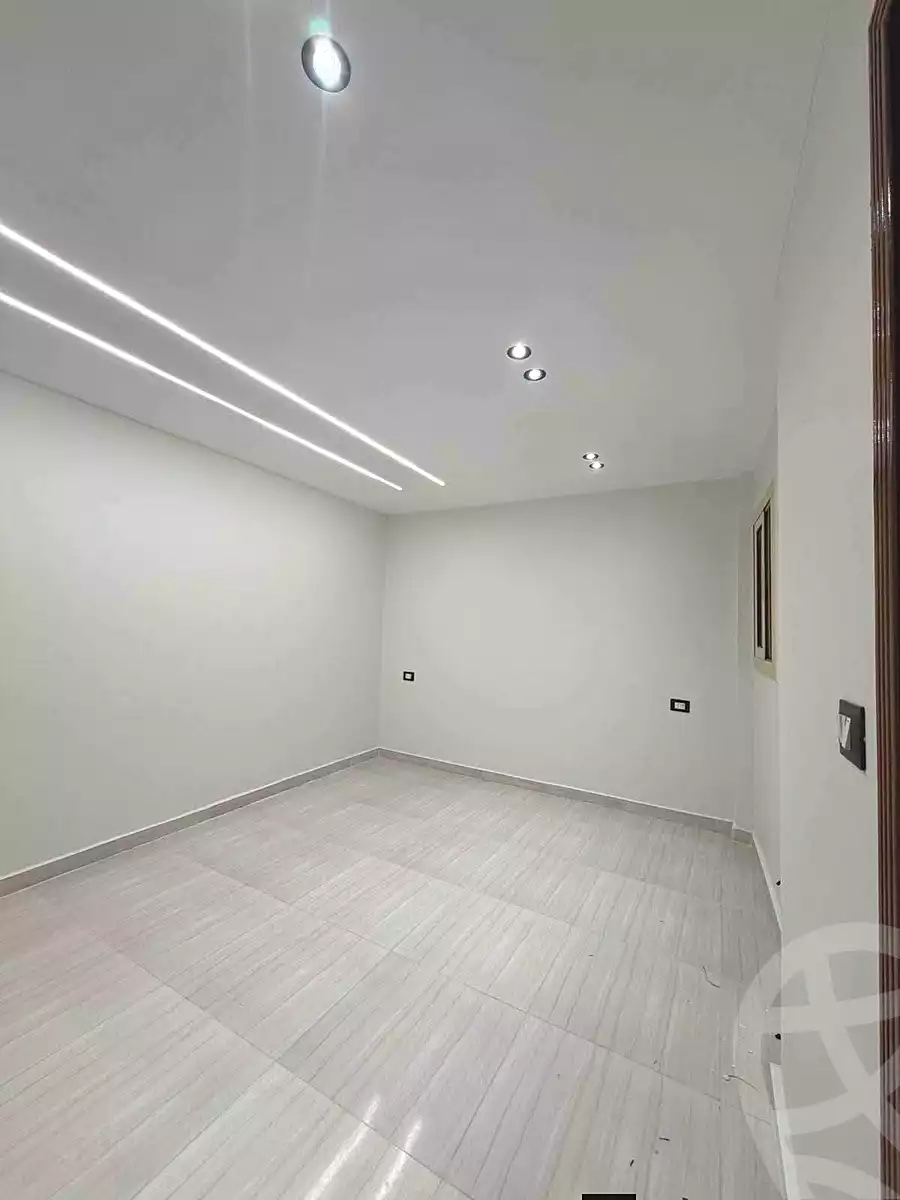 https://aqarmap.com.eg/en/listing/7270715-for-sale-alexandria-al-agamy-lbytsh-shahr-al-assal-st