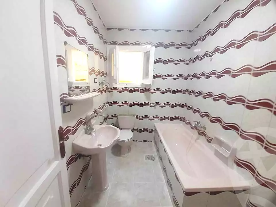 https://aqarmap.com.eg/en/listing/7270822-for-sale-alexandria-al-agamy-shataa-el-nakheel
