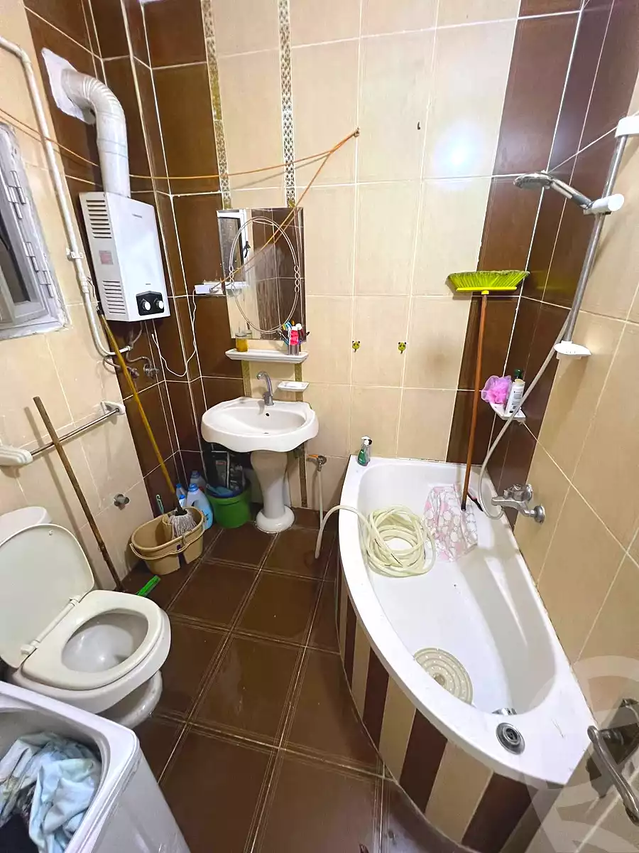 https://aqarmap.com.eg/en/listing/7270928-for-sale-cairo-helwan-el-tayaran-city