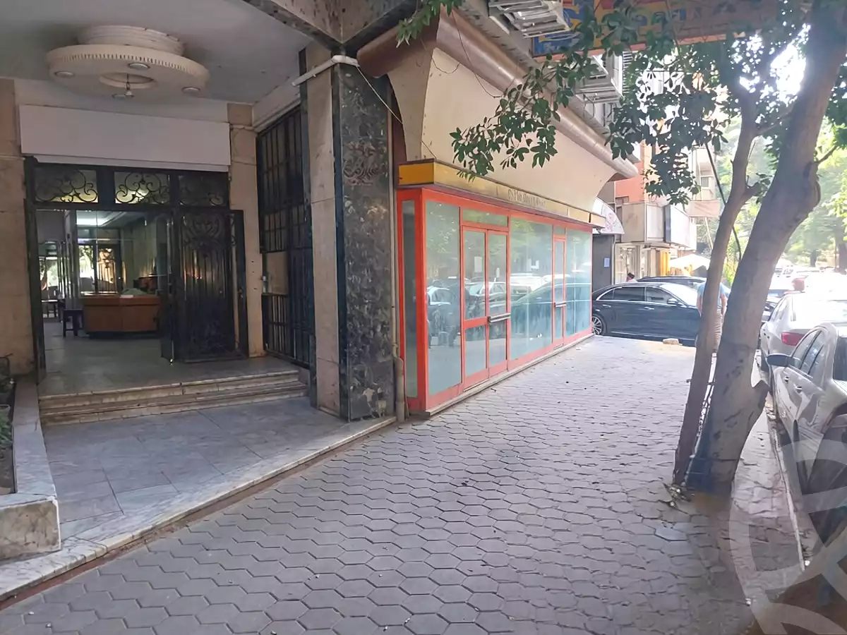 https://aqarmap.com.eg/ar/listing/7270267-for-sale-cairo-ljyz-shareaa-morad  charel degol