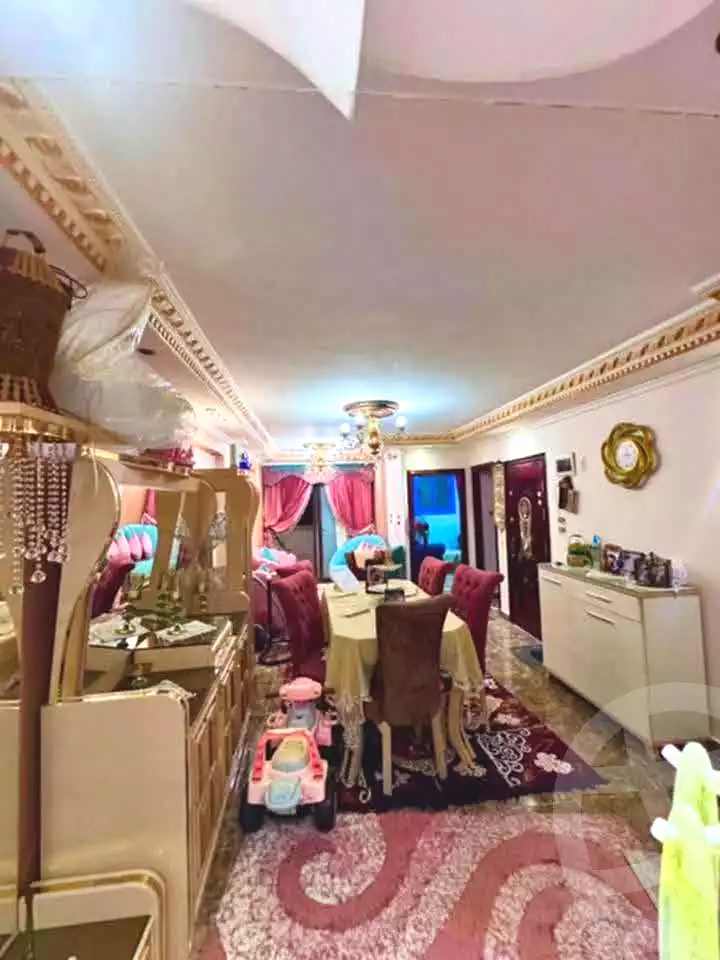https://aqarmap.com.eg/ar/listing/7271145-for-sale-alexandria-el-asafra-shr-45