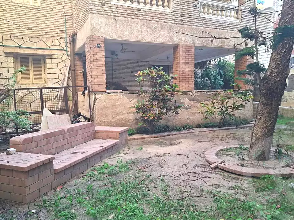 https://aqarmap.com.eg/en/listing/7271205-for-sale-alexandria-al-agamy-el-hanouvel-rich-home-st