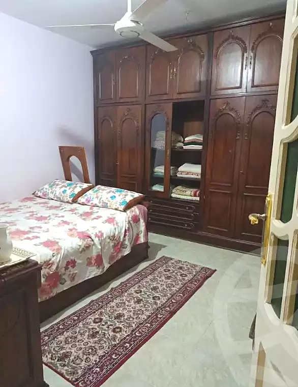 https://aqarmap.com.eg/en/listing/7271206-for-sale-cairo-helwan-mahmoud-zaki-st