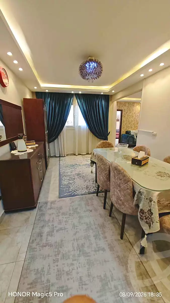 https://aqarmap.com.eg/ar/listing/7271245-for-sale-cairo-helwan-mohamed-sayed-ahmed-st