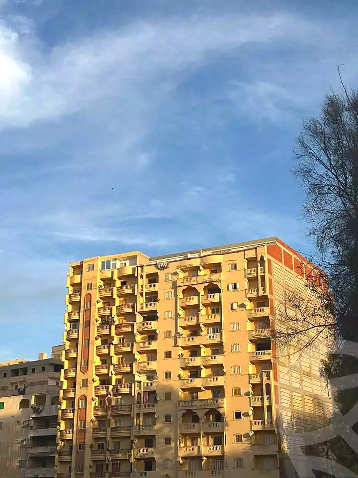 https://aqarmap.com.eg/ar/listing/7271246-for-sale-alexandria-al-agamy-el-hanouvel