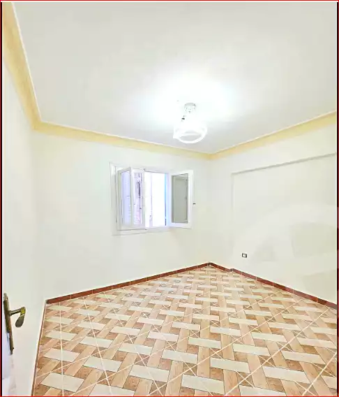 https://aqarmap.com.eg/ar/listing/7271235-for-sale-alexandria-al-agamy-shataa-el-nakheel