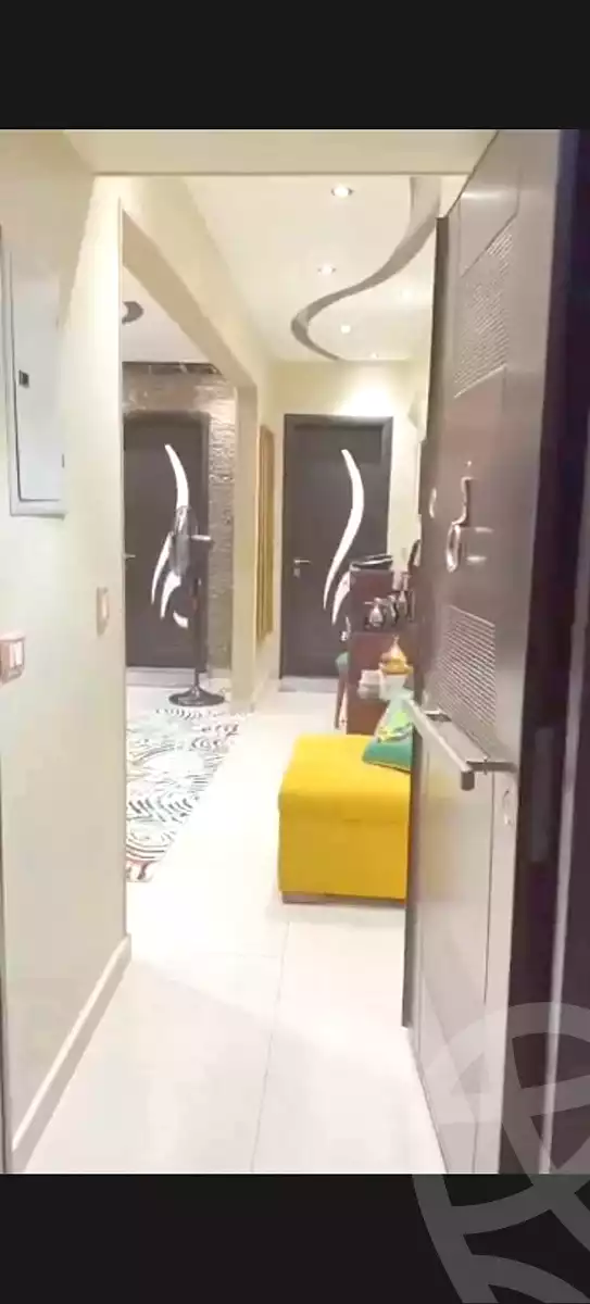 https://aqarmap.com.eg/en/listing/7271551-for-sale-cairo-helwan-helwan-el-sharkeya-heidar-st