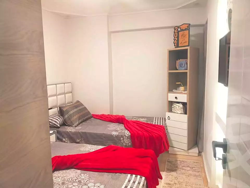 https://aqarmap.com.eg/ar/listing/7271574-for-sale-alexandria-sydy-bshr-sydy-bshr-bhry-shr-lsg-mhmd-bd-lslm