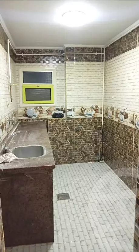 https://aqarmap.com.eg/ar/listing/7271843-for-sale-alexandria-al-agamy-lbytsh-bianchiii-el-arbaeen-st