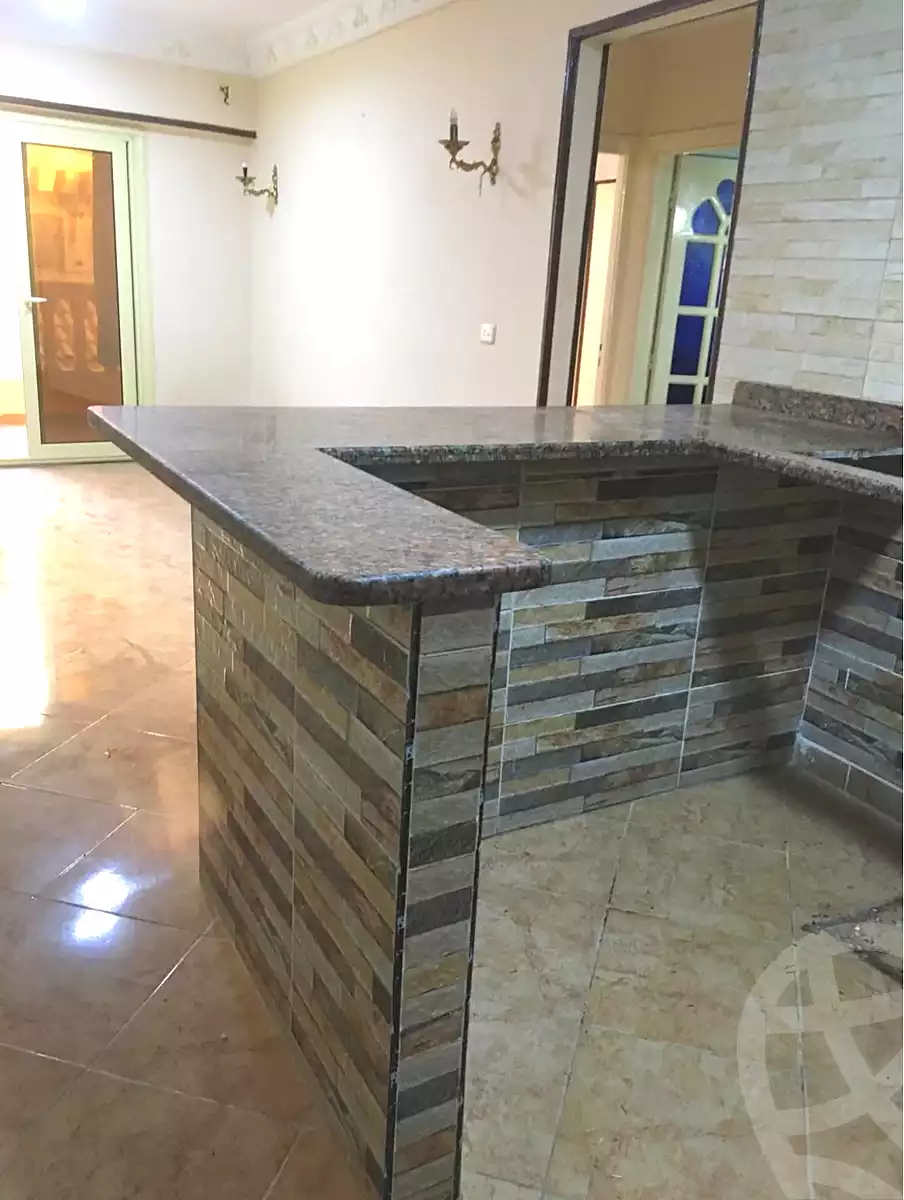 https://aqarmap.com.eg/en/listing/7271850-for-rent-alexandria-al-agamy-lbytsh-bianchiii