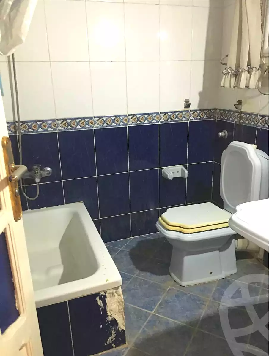 https://aqarmap.com.eg/en/listing/7271850-for-rent-alexandria-al-agamy-lbytsh-bianchiii