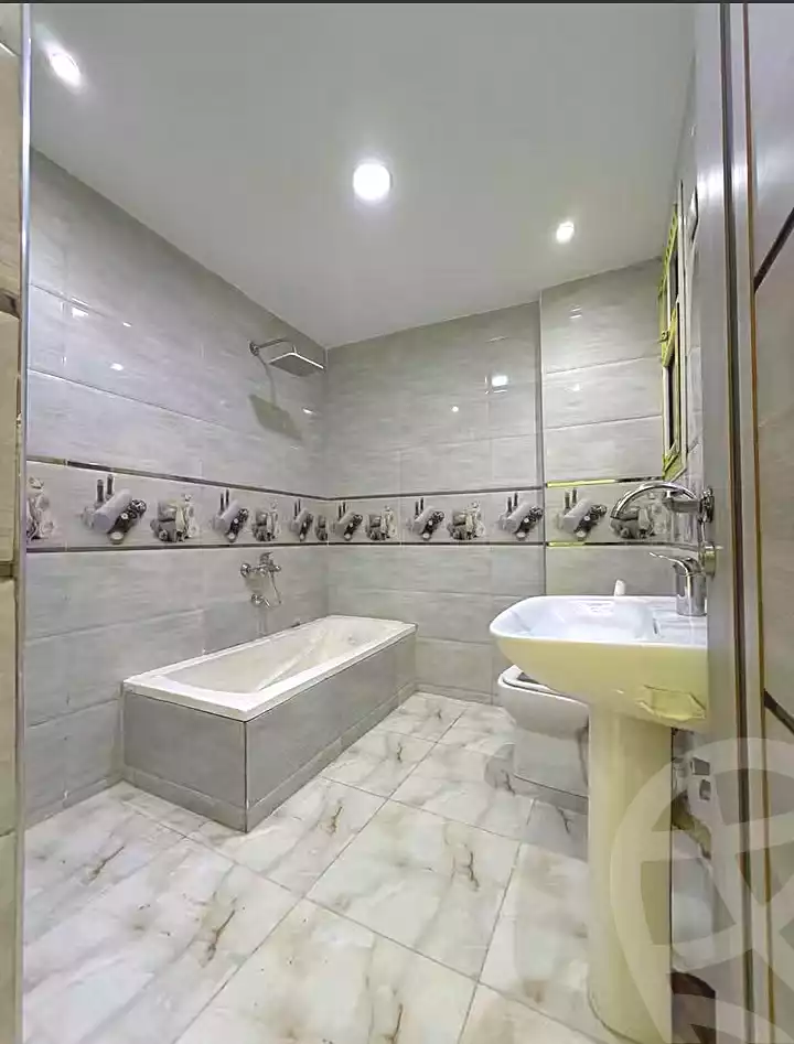 https://aqarmap.com.eg/en/listing/7271867-for-sale-cairo-el-haram-el-lebeny