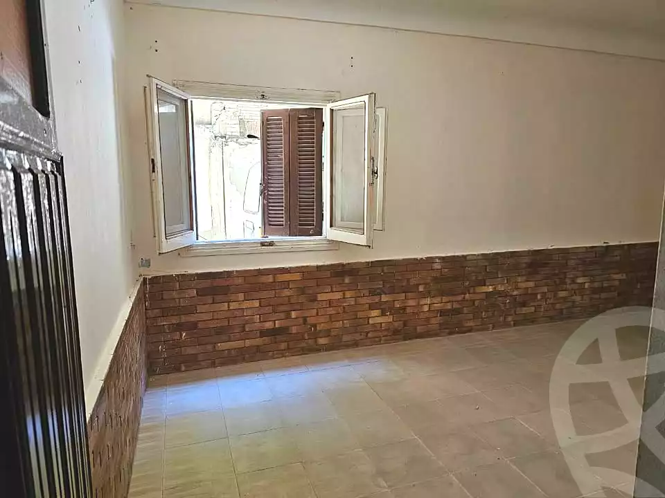 https://aqarmap.com.eg/ar/listing/7271958-for-rent-alexandria-al-agamy-lbytsh-shahr-al-assal-st