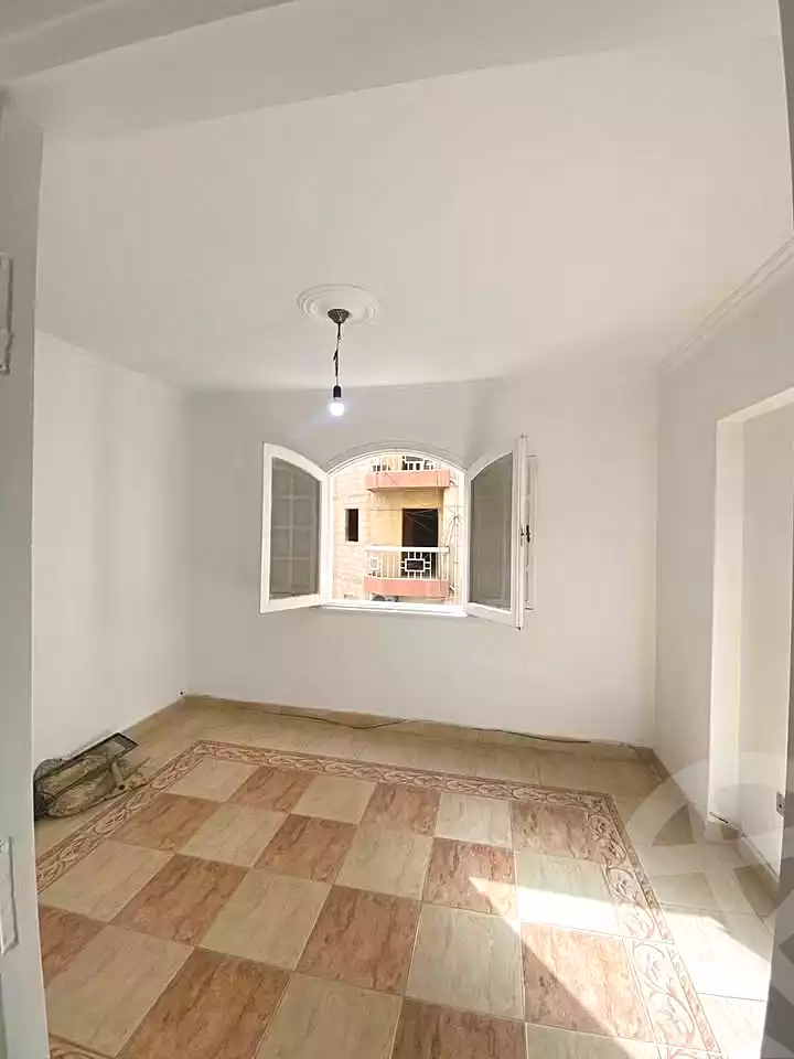 https://aqarmap.com.eg/ar/listing/7271977-for-sale-alexandria-al-agamy-lbytsh-bianchiii