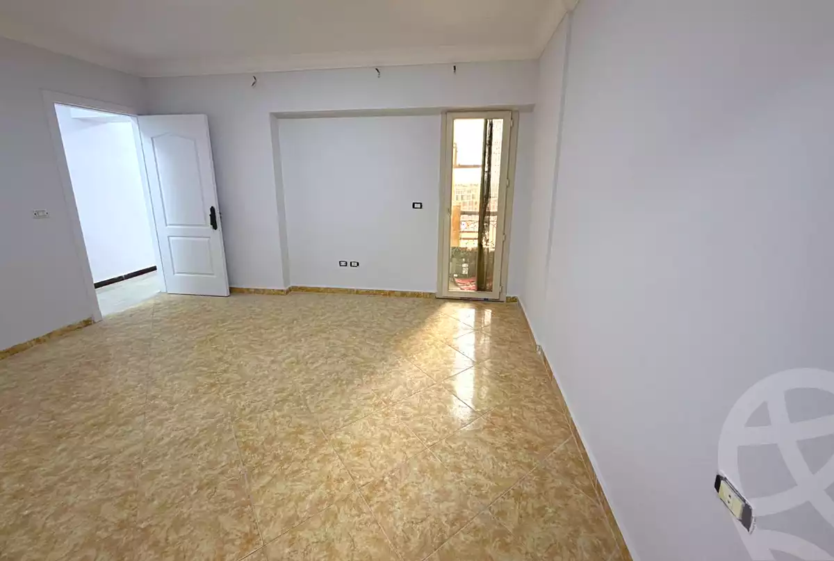 https://aqarmap.com.eg/en/listing/7271991-for-sale-alexandria-el-montazah-compounds-in-el-montazah-flwrns-myj-mwl-mrsyly-jrwb