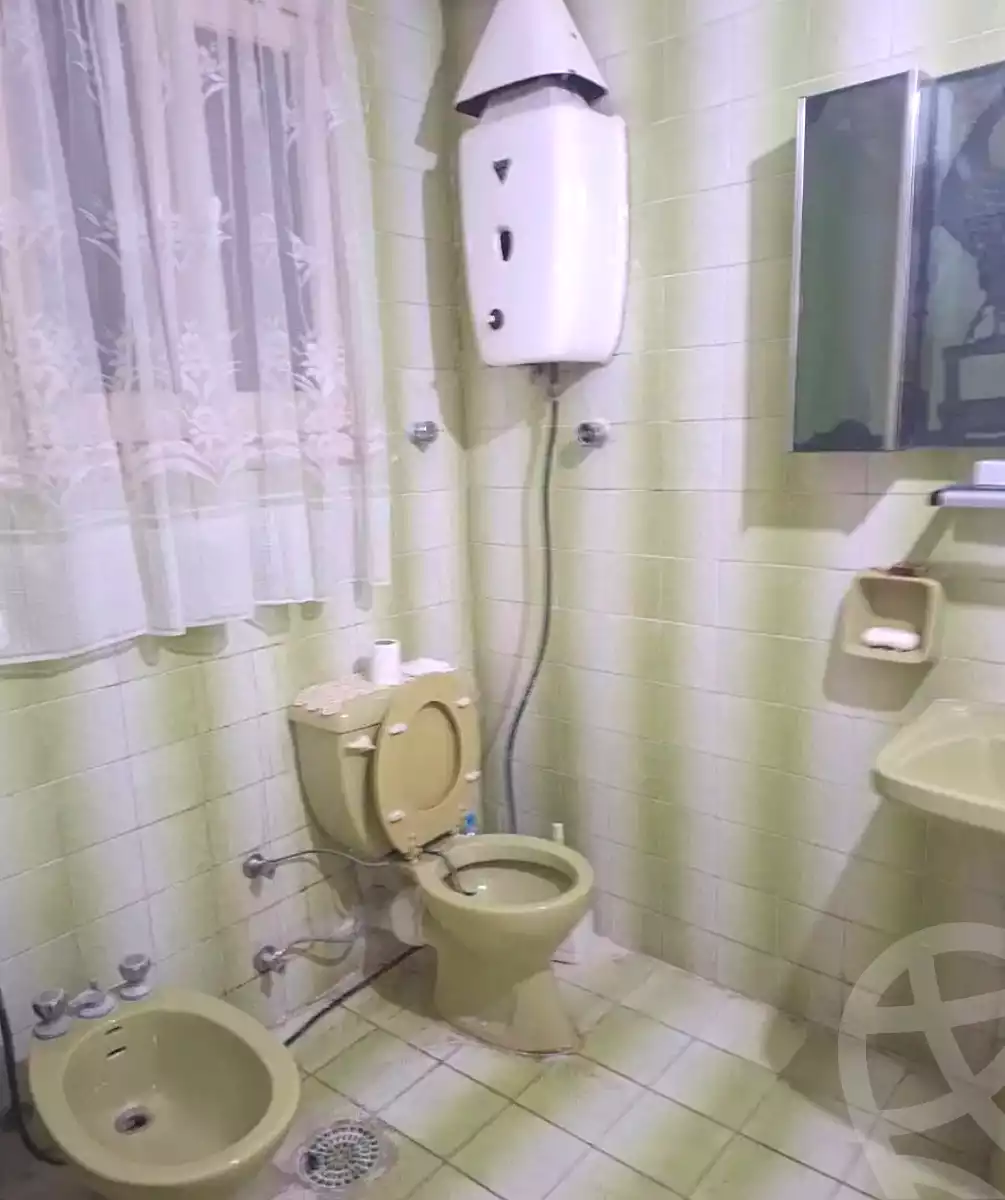 https://aqarmap.com.eg/ar/listing/7272004-for-sale-alexandria-al-agamy-el-hanouvel