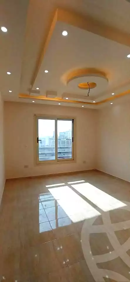 https://aqarmap.com.eg/ar/listing/7272147-for-rent-alexandria-miami