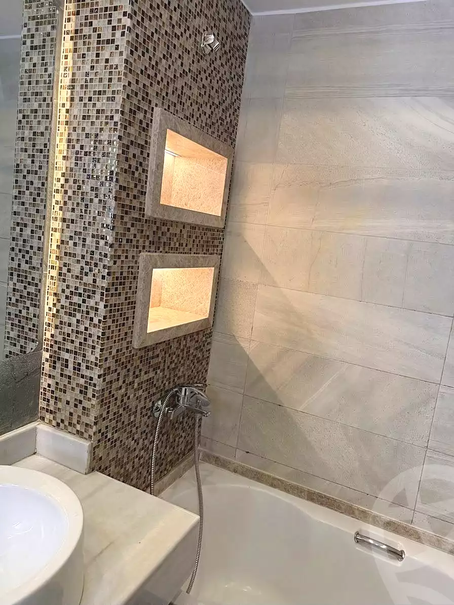 https://aqarmap.com.eg/en/listing/7272453-for-sale-cairo-new-cairo-el-lotus-lotus-north-lmntq-lthny-llwts-lshmly