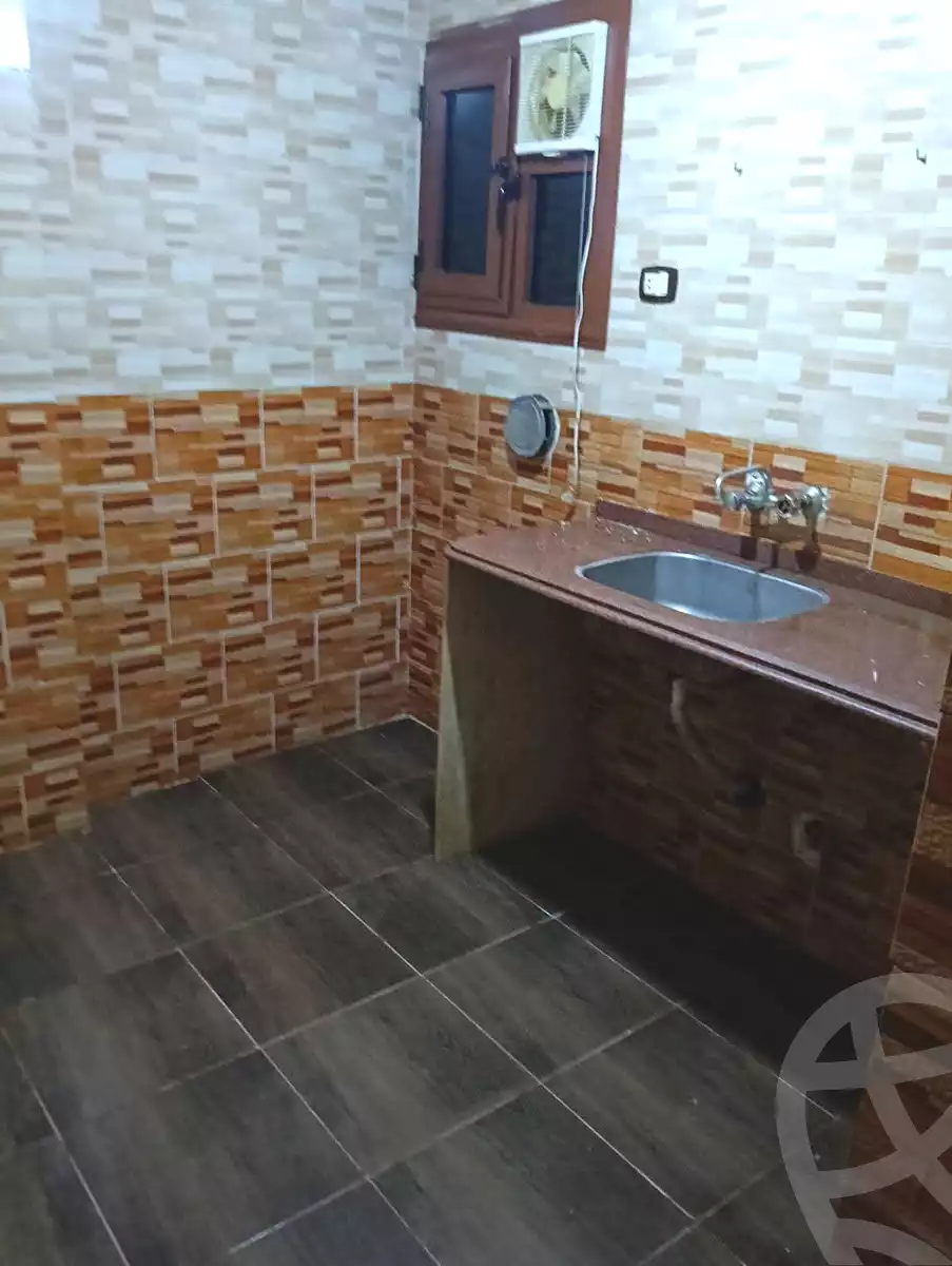 https://aqarmap.com.eg/en/listing/7272951-for-sale-alexandria-moharram-bey-al-kataai-st