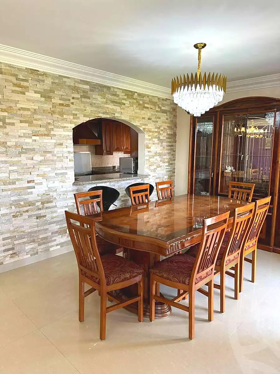 https://aqarmap.com.eg/ar/listing/7272978-for-sale-cairo-new-cairo-lrhb-city-phase-2-amr-ibn-el-aas-st