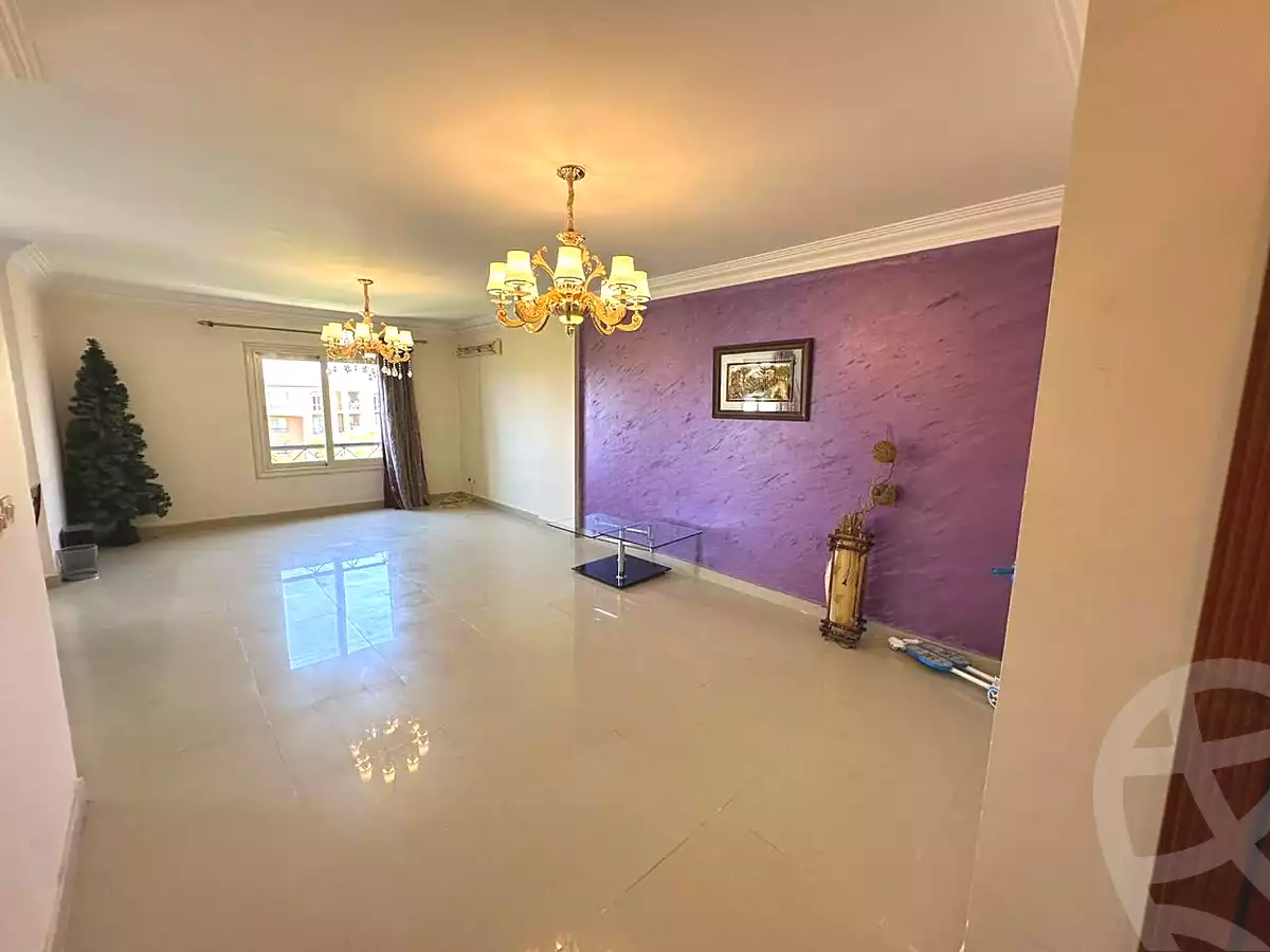 https://aqarmap.com.eg/ar/listing/7272978-for-sale-cairo-new-cairo-lrhb-city-phase-2-amr-ibn-el-aas-st