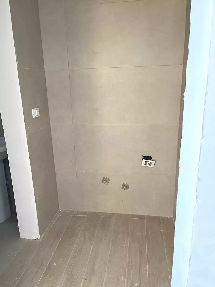 https://aqarmap.com.eg/ar/listing/7273065-for-sale-cairo-new-cairo-compounds-el-mostashareen-compound