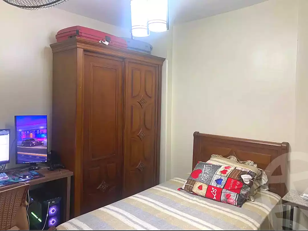https://aqarmap.com.eg/ar/listing/7273077-for-sale-alexandria-el-asafra-shr-45