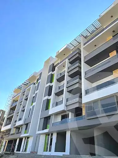 https://aqarmap.com.eg/en/listing/7273105-for-sale-cairo-new-cairo-compounds-dh-ykwn-2-ryzydns-styl-hwm