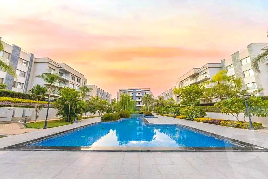 https://aqarmap.com.eg/ar/listing/7273156-for-sale-cairo-new-cairo-compounds-galleria-moon-valley-compound-arabia