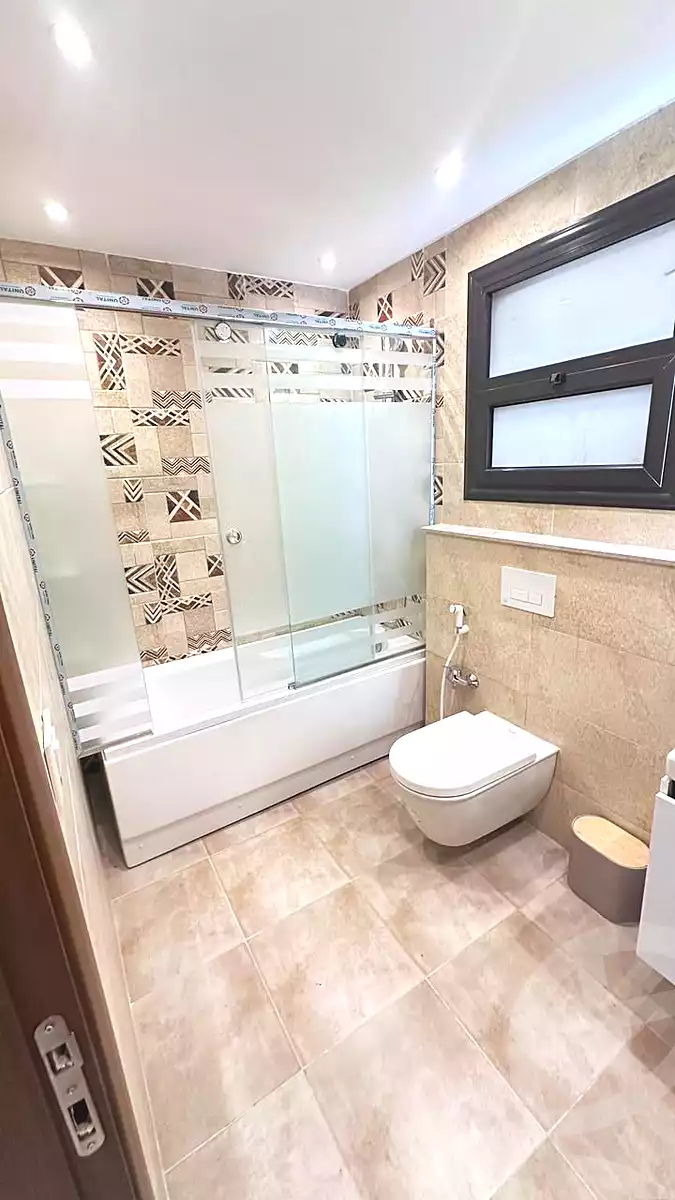 https://aqarmap.com.eg/ar/listing/7273209-for-sale-cairo-el-shorouk-compounds-aljar-british-district-compound