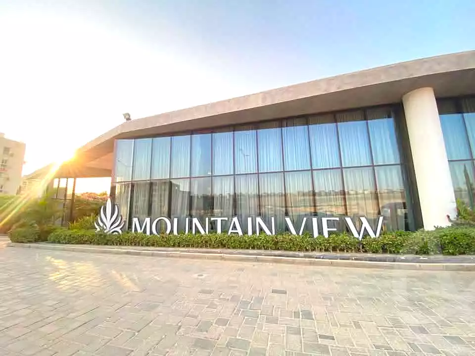 https://aqarmap.com.eg/ar/listing/7273247-for-sale-cairo-new-cairo-compounds-mwntn-fyw-y-syty-mountain-park-mountain-view-icity