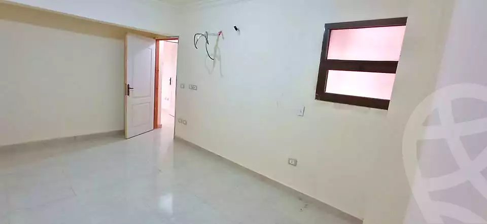 https://aqarmap.com.eg/ar/listing/7273315-for-sale-cairo-helwan-mnshy-yn-hlwn-mansour-st