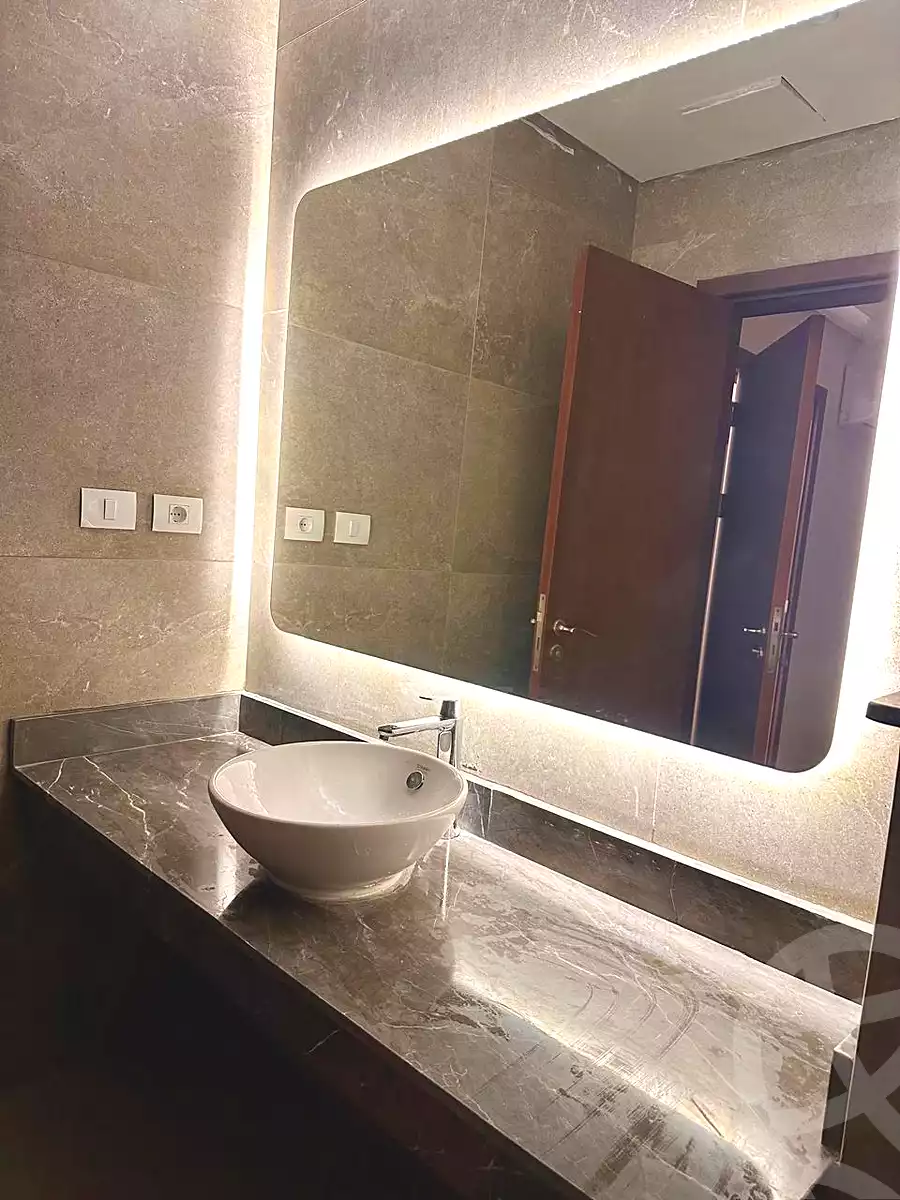https://aqarmap.com.eg/ar/listing/7273328-for-rent-cairo-el-sheikh-zayed-city-compounds-zyd-wr-llttwyr-z-tower
