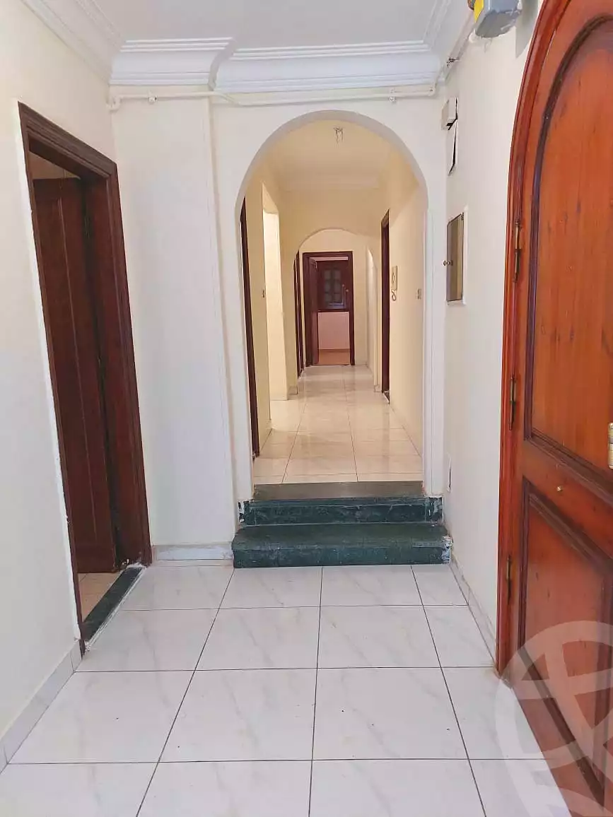 https://aqarmap.com.eg/ar/listing/7273342-for-sale-cairo-6th-of-october-mntq-fr-y-b-6-ktwbr