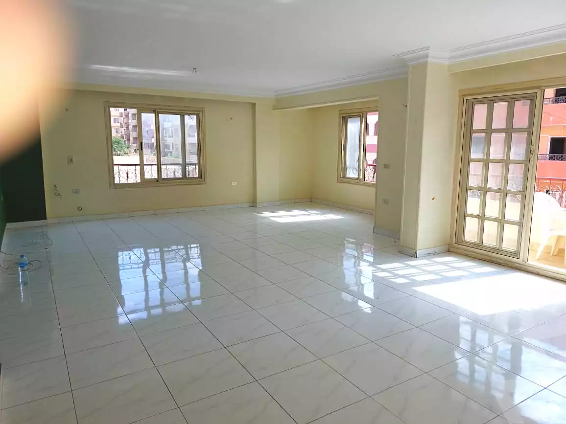 https://aqarmap.com.eg/ar/listing/7273342-for-sale-cairo-6th-of-october-mntq-fr-y-b-6-ktwbr