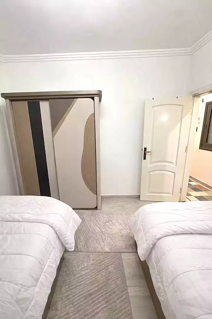https://aqarmap.com.eg/en/listing/7273361-for-rent-cairo-6th-of-october-hadaeq-october-compounds-el-fardoos-city