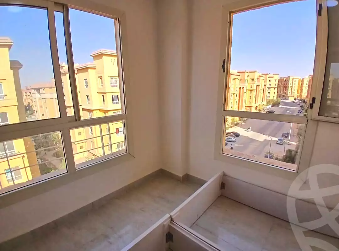 https://aqarmap.com.eg/en/listing/7273399-for-rent-cairo-6th-of-october-hadaeq-october-compounds-djlh-blmz-m-mr-lmrshdy