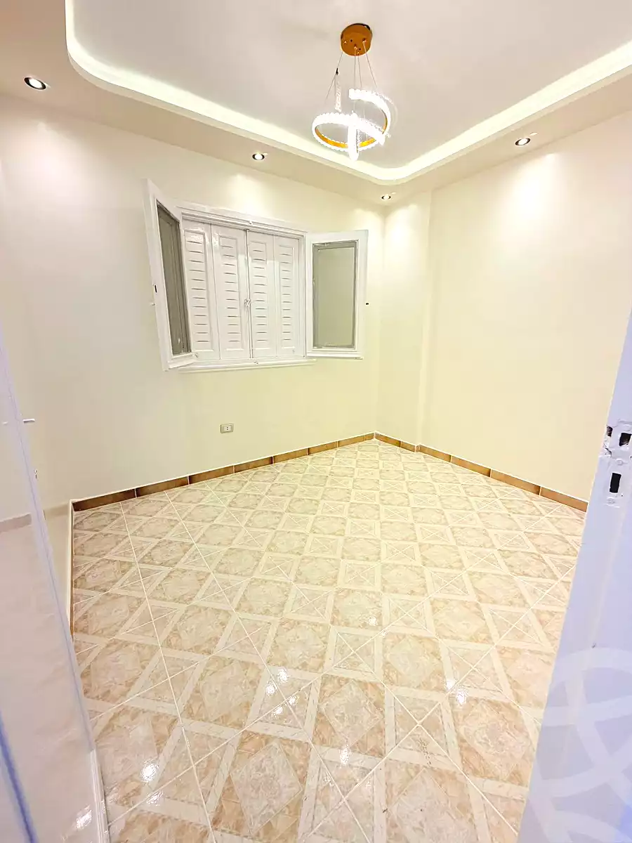 https://aqarmap.com.eg/ar/listing/7273418-for-sale-alexandria-al-agamy-shataa-el-nakheel