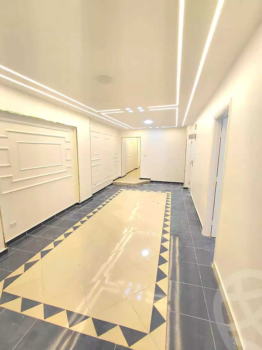 https://aqarmap.com.eg/en/listing/7273436-for-sale-alexandria-sydy-bshr-sydy-bshr-qbly-tahseen-el-seha-school-st
